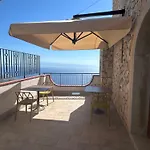 Domus Mea, Vista Mare Vicino Taormina Appartamento Forza dʼAgro