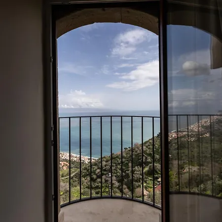 Domus Mea, Vista Mare Vicino Taormina