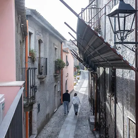 Domus Mea, Vista Mare Vicino Taormina 아파트