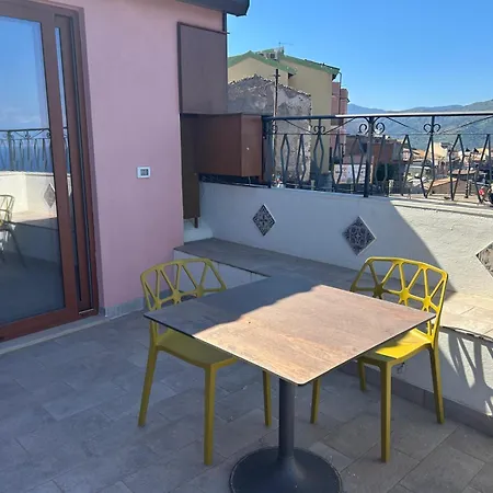아파트 Domus Mea, Vista Mare Vicino Taormina 포르자드아르고